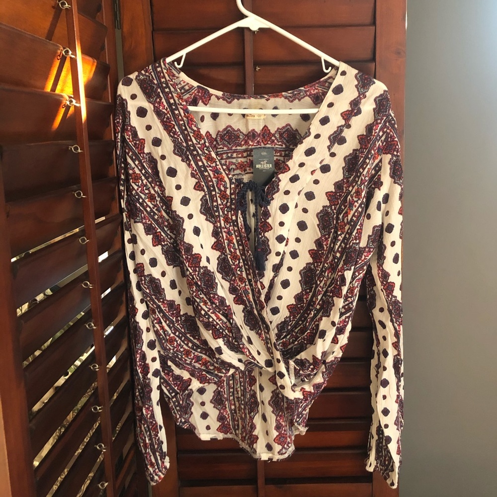 Hollister Long Sleeve